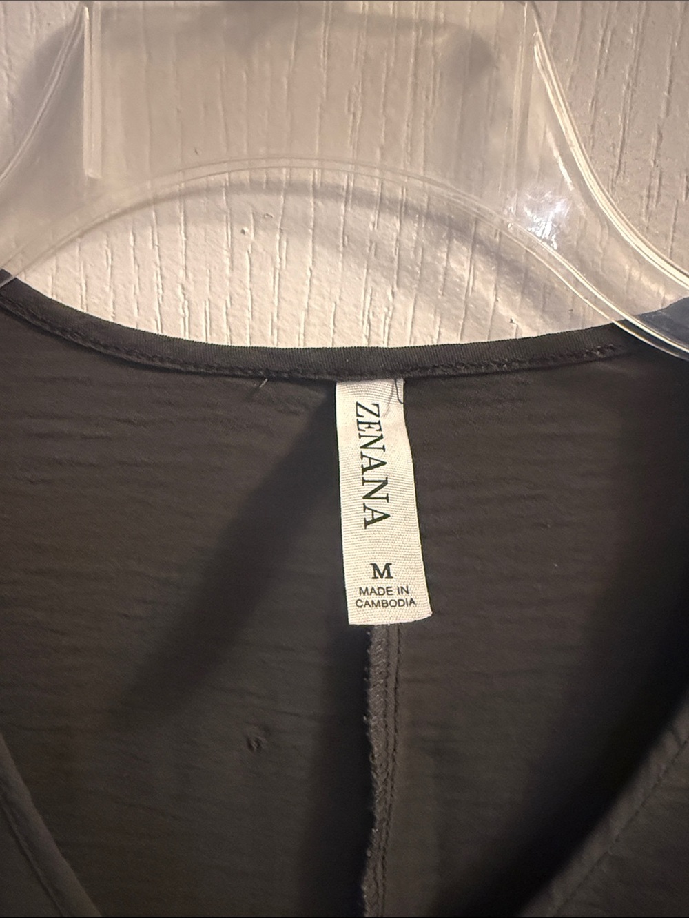 Zenana Outfitters Olive Green V-Neck Short Sleeve Tunic with Pocket Detail - Picture 2 of 3